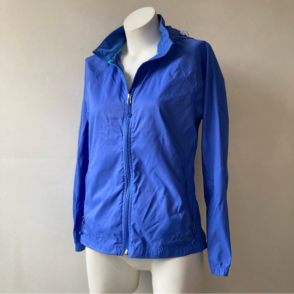 L.L. Bean | Nylon Winderbreaker Hooded Raincoat - Picture 1 of 6
